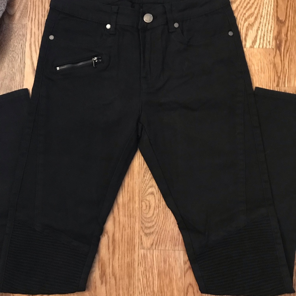 Last 1! šBlack Moto Jeans - Picture 5 of 5